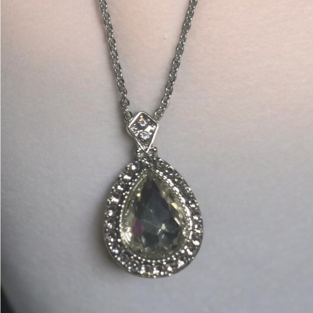 Silver Fluid Design Pendant Necklace - Picture 2 of 2